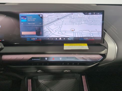 Used 2026 BMW X3 xDrive30 w/ Convenience Package image 23