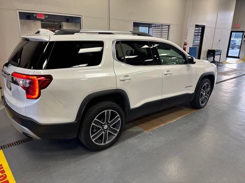 Used 2020 GMC Acadia SLT w/ Premium Package AWD/4WD image 8