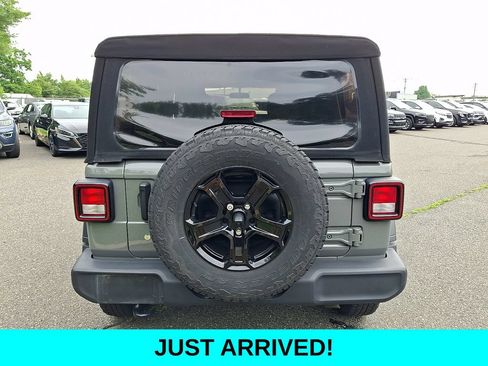 Used 2018 Jeep Wrangler Unlimited Sport S AWD/4WD image 5