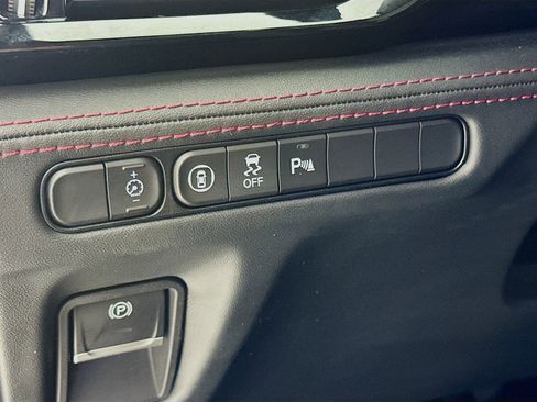 Used 2023 Acura MDX A-Spec AWD/4WD image 11