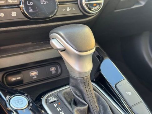 Certified 2023 Kia Soul EX FWD image 24