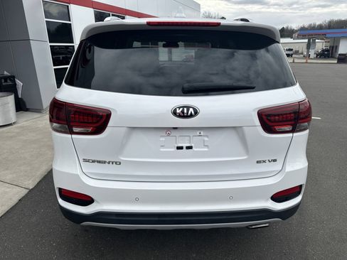 Used 2019 Kia Sorento EX w/ EX Touring Package image 7
