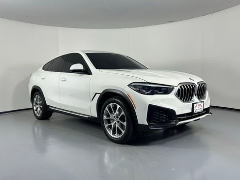 Used 2020 BMW X6 xDrive40i w/ Convenience Package image 1