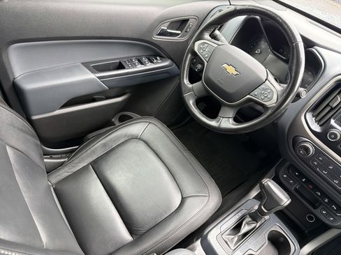 Used 2020 Chevrolet Colorado Z71 AWD/4WD image 9