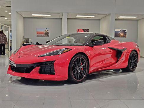 Certified 2024 Chevrolet Corvette Z06 image 2