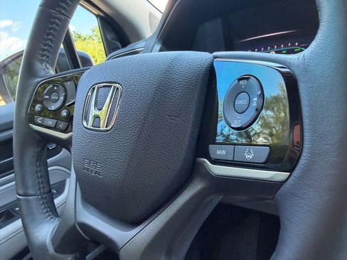 Used 2018 Honda Odyssey EX-L image 31