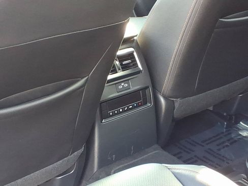 Used 2025 MAZDA CX-90 3.3 Turbo w/ Preferred Package AWD/4WD image 8