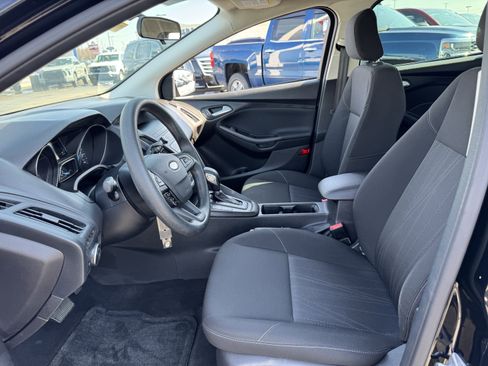 Used 2018 Ford Focus SE image 26