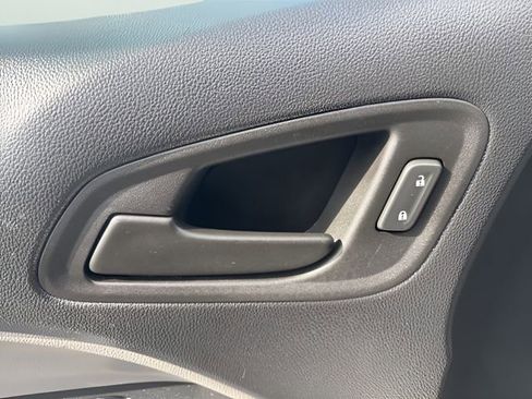 Used 2022 Chevrolet Colorado W/T RWD image 10
