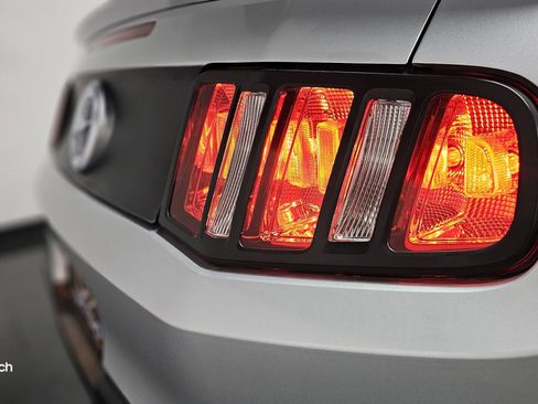 Used 2012 Ford Mustang Coupe RWD image 22