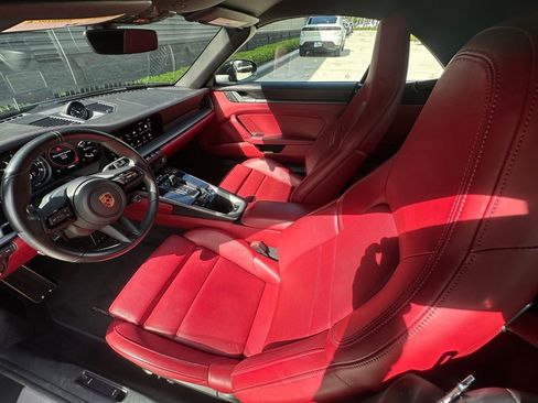 Certified 2022 Porsche 911 Carrera S RWD image 4