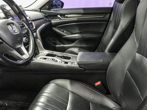 Used 2022 Honda Accord EX-L image 18