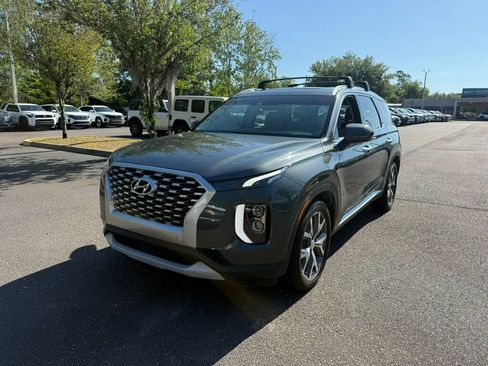 Used 2022 Hyundai Palisade SEL w/ 8P Bench Seat Package FWD image 1