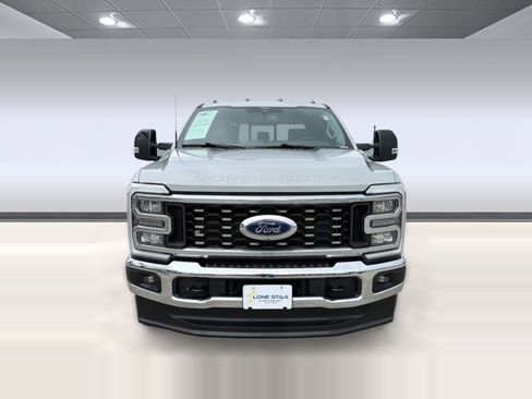 Used 2025 Ford F350 Lariat image 6