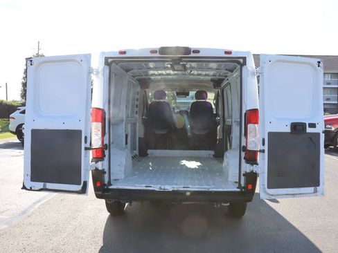 Used 2022 RAM ProMaster 2500 w/ Interior LED Lighting Group FWD image 28