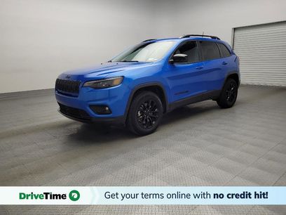 Used 2023 Jeep Cherokee Altitude Lux