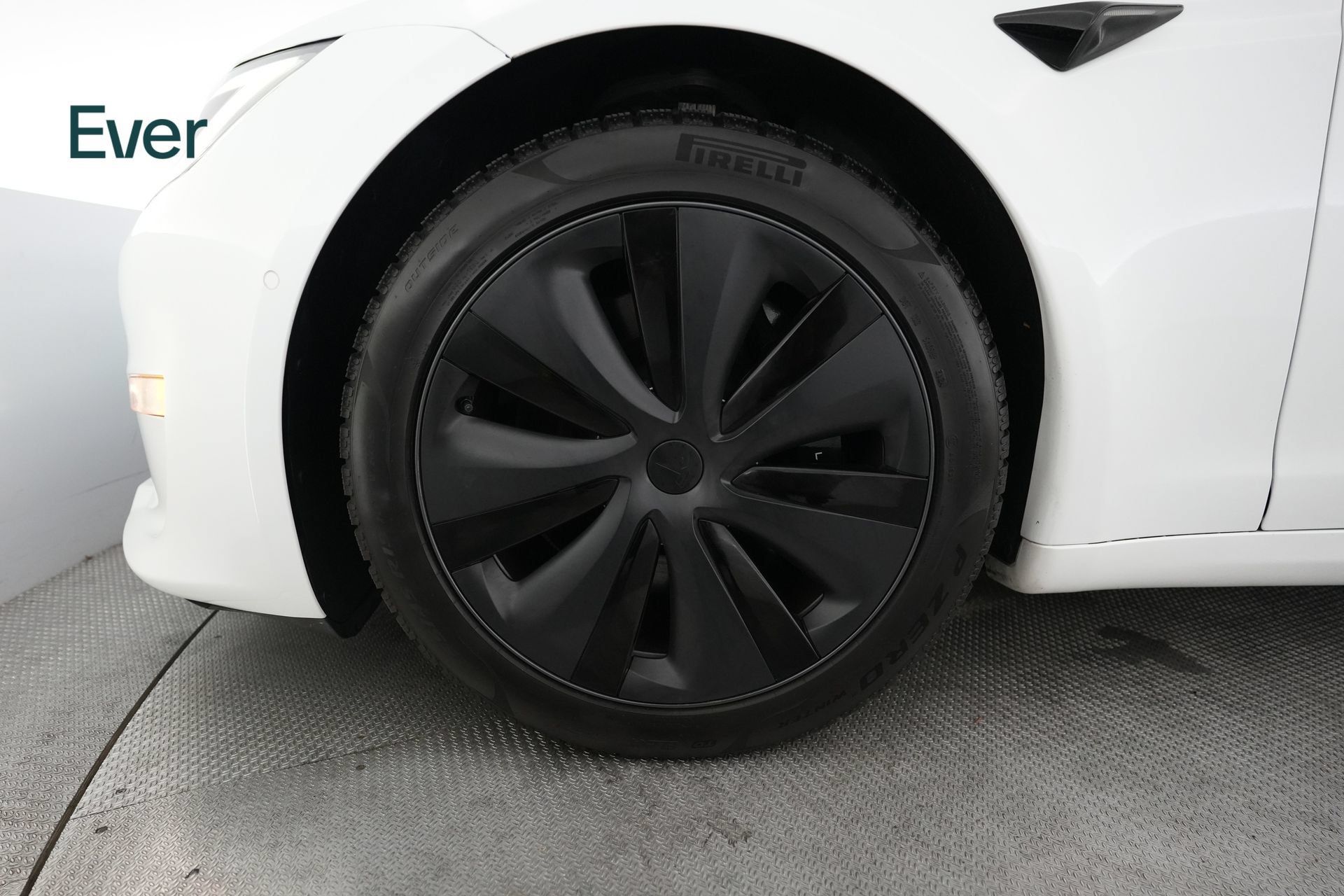 Used 2022 Tesla Model S AWD/4WD image 19