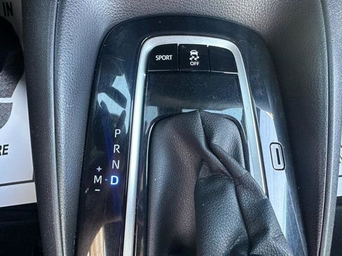 Used 2022 Toyota Corolla SE FWD image 13