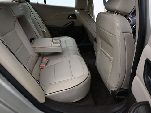 Used 2014 Chevrolet Malibu LT FWD image 21