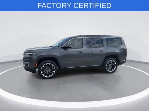 Certified 2022 Jeep Wagoneer Series III w/ Premium Group I image 3