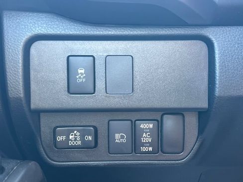 Used 2021 Toyota Tacoma SR5 w/ Trail Edition AWD/4WD image 26