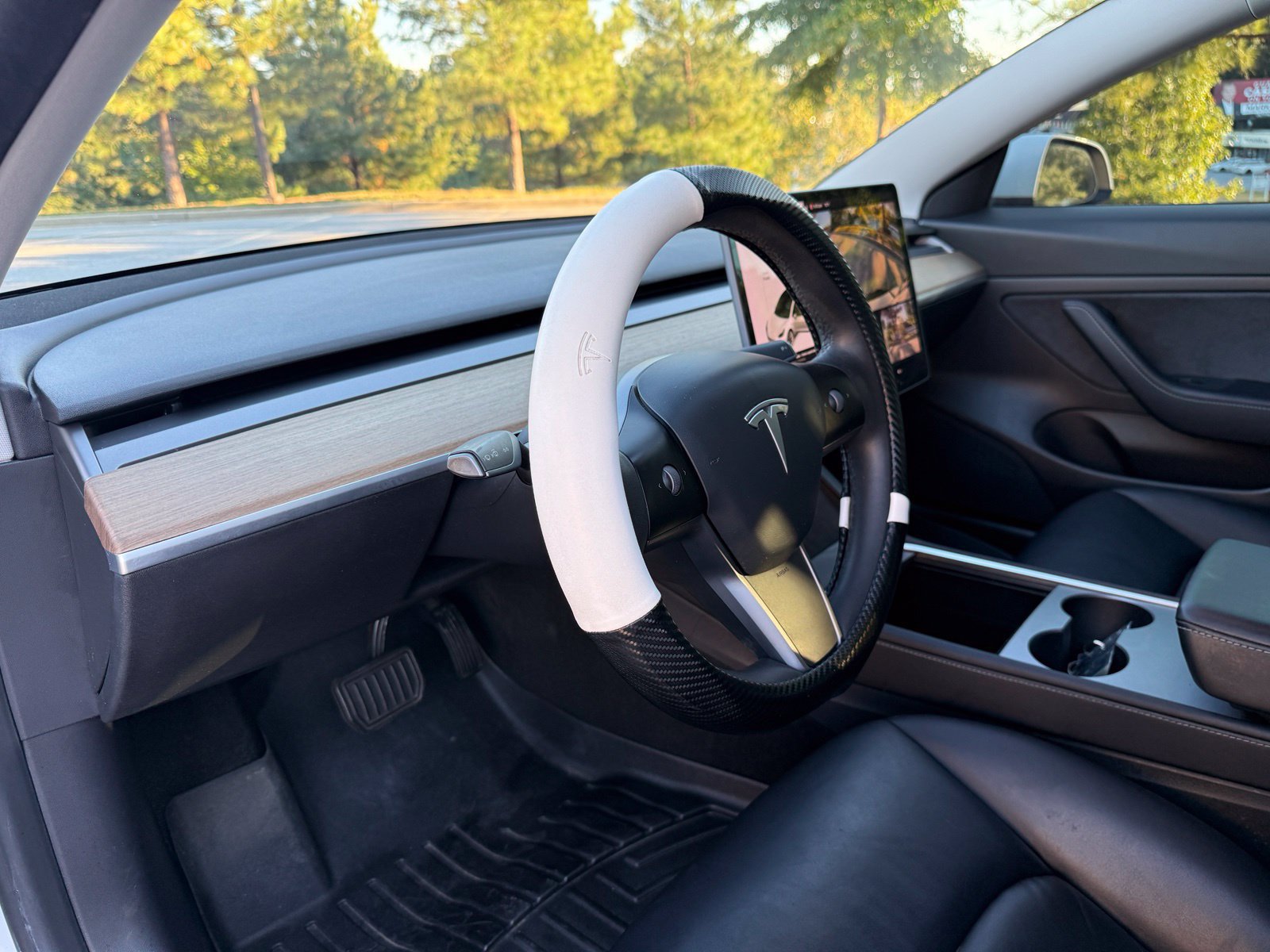 Used 2021 Tesla Model 3 Standard Range Plus RWD image 22