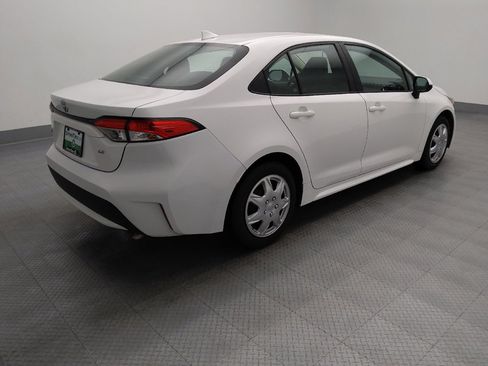 Used 2022 Toyota Corolla LE FWD image 10