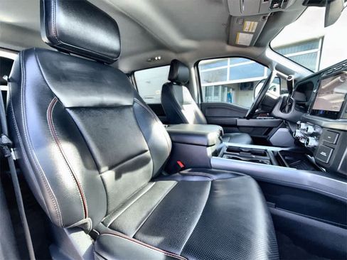 Used 2024 Ford F250 Lariat image 14