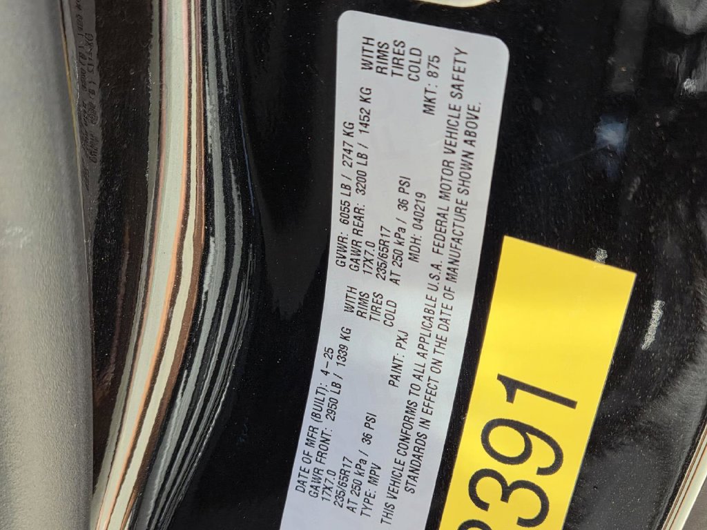 Used 2025 Chrysler Pacifica Select FWD image 47