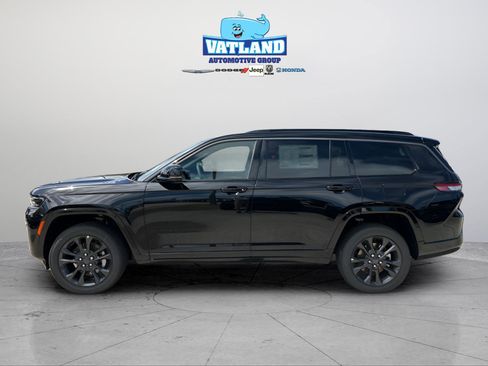 New 2026 Jeep Grand Cherokee L Limited AWD/4WD image 2