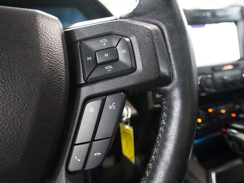Used 2019 Ford F150 XLT w/ Equipment Group 302A Luxury AWD/4WD image 18