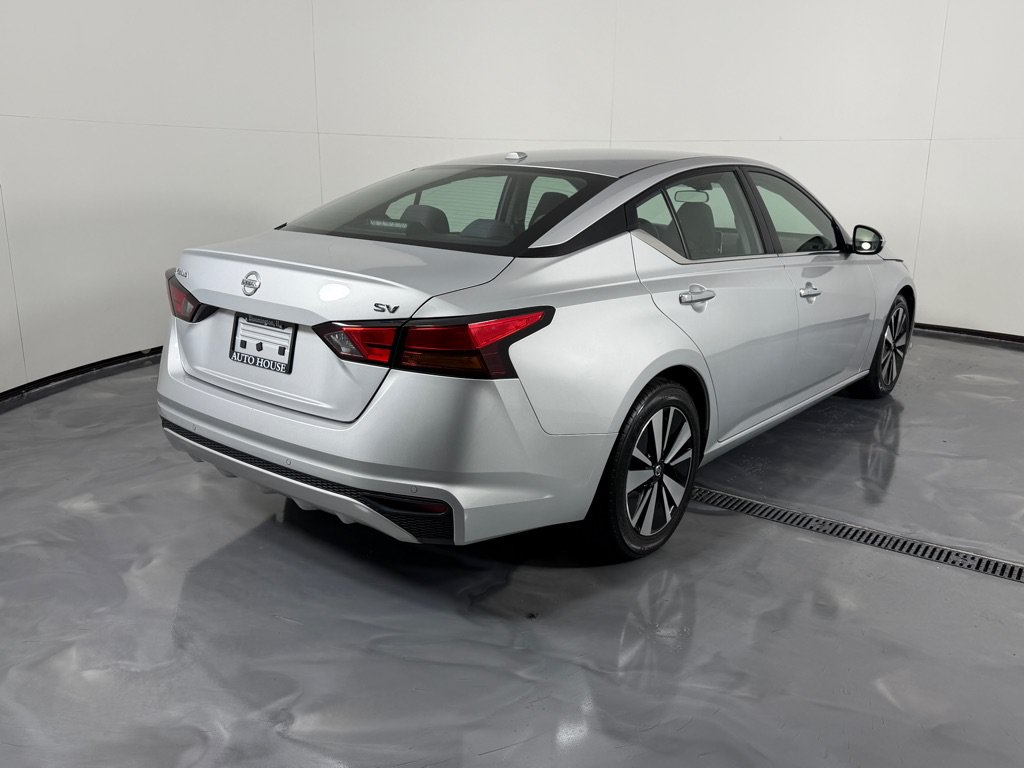 Used 2022 Nissan Altima 2.5 SV FWD image 5