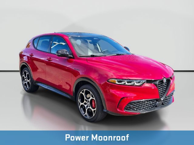 Used 2024 Alfa Romeo Tonale Veloce AWD/4WD image 8