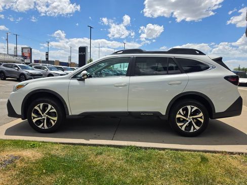 Used 2020 Subaru Outback Limited AWD/4WD image 8