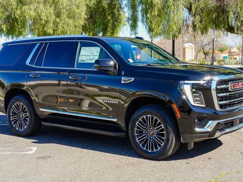 New 2026 GMC Yukon Elevation image 6