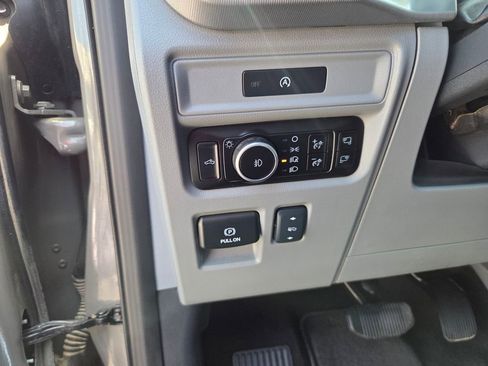 Used 2025 Ford F150 Lariat w/ Bed Utility Package AWD/4WD image 12
