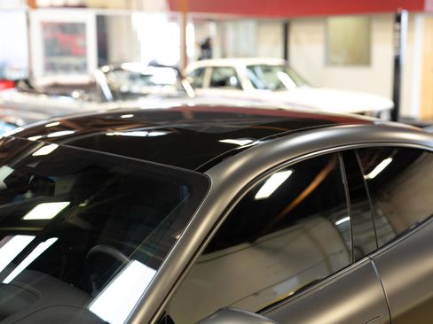 Used 2025 Porsche Taycan RWD image 32