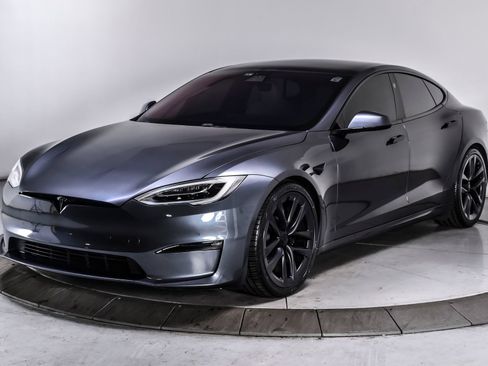 Used 2021 Tesla Model S Plaid AWD/4WD image 2