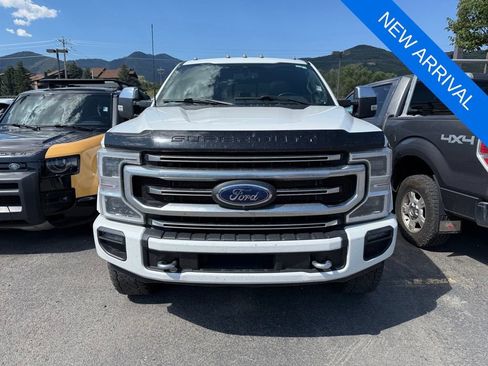 Used 2022 Ford F350 Platinum w/ Tremor Off-Road Package AWD/4WD image 2