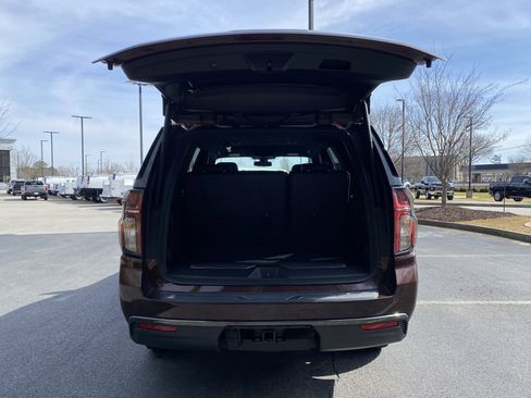 Used 2022 Chevrolet Tahoe Z71 w/ Luxury Package image 11