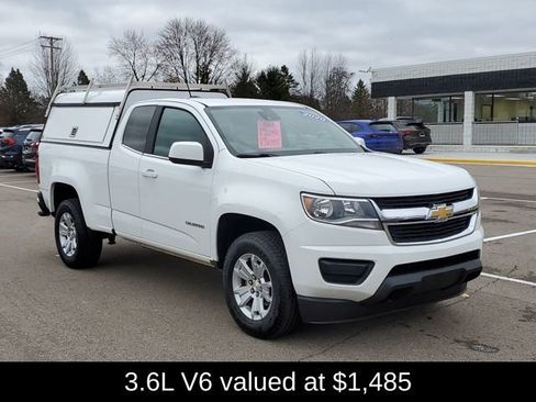 Used 2020 Chevrolet Colorado LT w/ Safety Package image 2