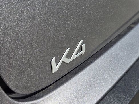 New 2026 Kia K4 LXS image 7