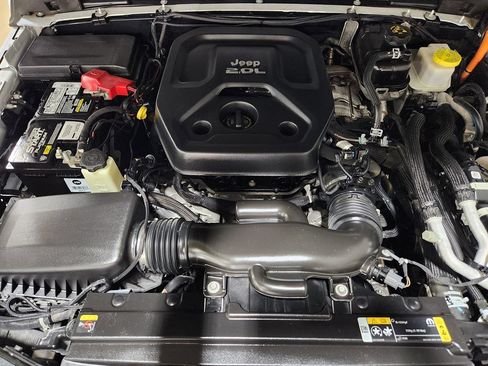 Used 2021 Jeep Wrangler Unlimited Sahara AWD/4WD image 52