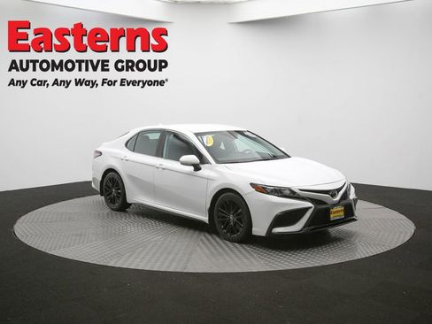 Used 2022 Toyota Camry SE image 75