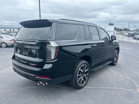 Used 2025 Chevrolet Tahoe RST w/ Comfort Package AWD/4WD image 4