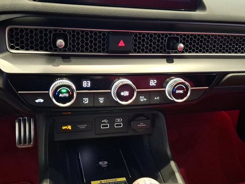 Certified 2025 Honda Civic Type R image 15