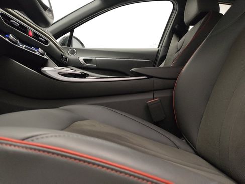Used 2023 Hyundai Sonata SEL Plus FWD image 17