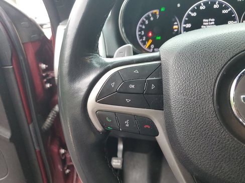 Used 2017 Jeep Grand Cherokee Altitude RWD image 26