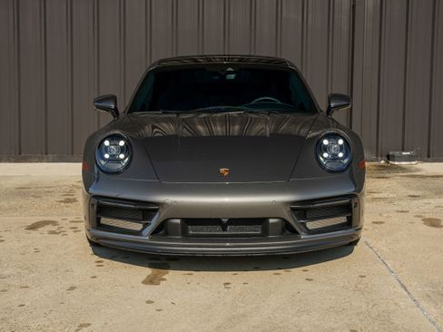 Used 2024 Porsche 911 Carrera GTS image 6