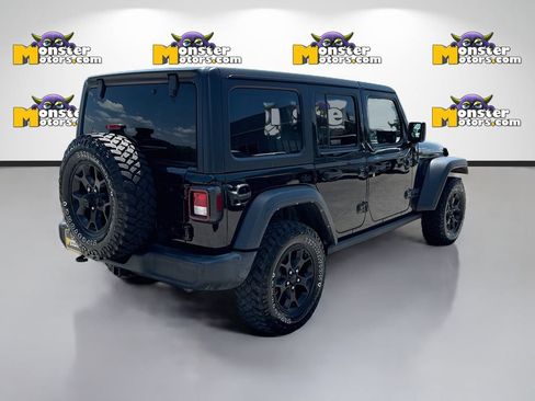 Used 2021 Jeep Wrangler Unlimited Sport AWD/4WD image 5